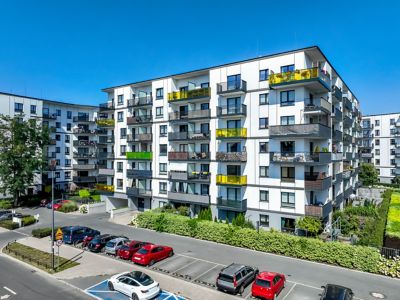 Port Żerań utilized Vanceva colors 0044 in the balustrades 