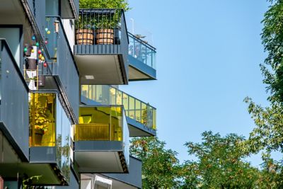 Port Żerań utilized Vanceva colors 0044 in the balustrades 