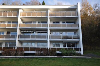 The Lid Housing Association combined various Vanceva colors in its balustrades.