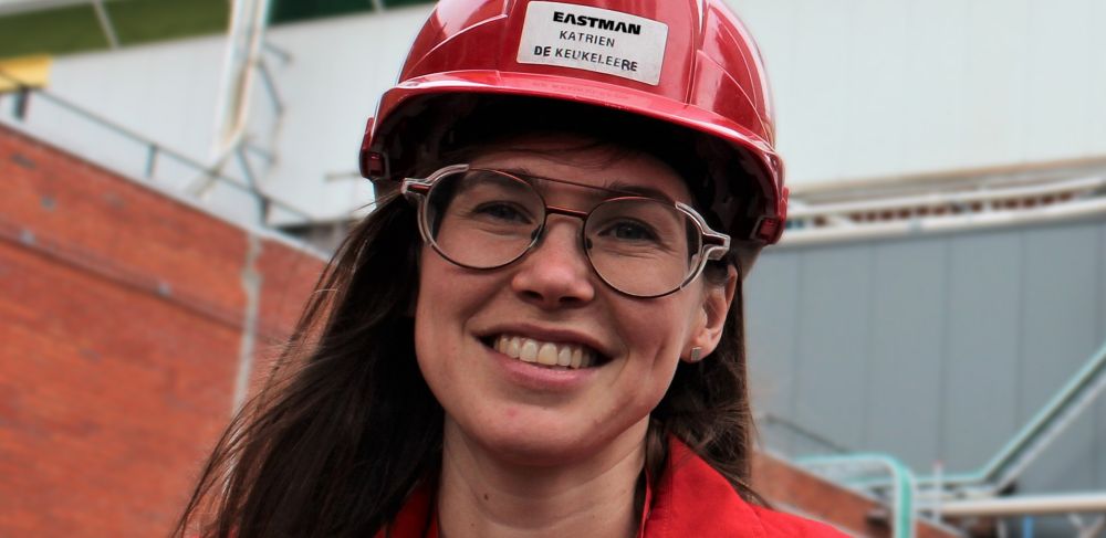 Headshot of Katrien in a hard hat. 