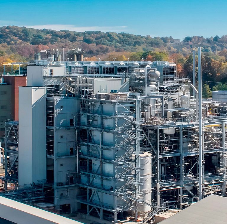 Aerial view of Eastman’s methanolysis facility. 