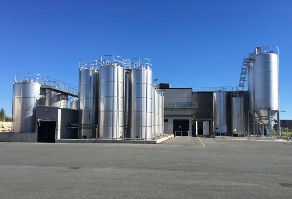 Feed silos at Eastman’s 3F facility in Spain.  