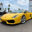 Une Lamborghini Gallardo jaune dotée de pellicule de protection de peinture avancée Platinum de LLumar 