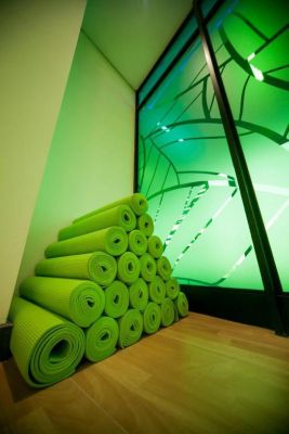 colorful green partitions in the fitness center
