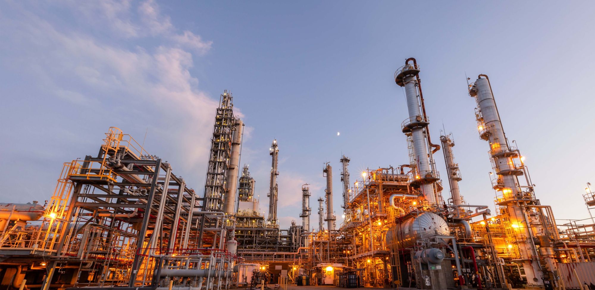 Eastman’s Longview facility as seen from the outside at dusk. 